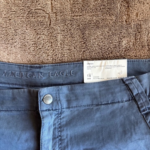 American Eagle Dreamy Drape SuperHigh Rise Baggy WideLeg Cargo Pants Blue 18 34W - Picture 5 of 11